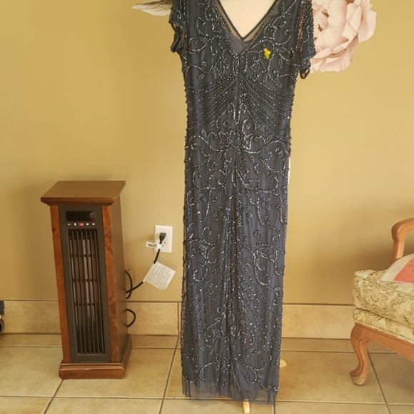 Pisarro Nights Blue Gown - Picture 5 of 9